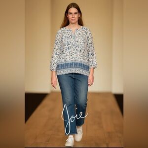 Joie Blue Floral blouse